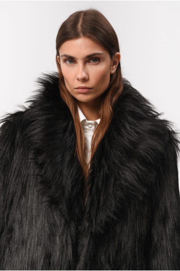 cosmo faux fur 2