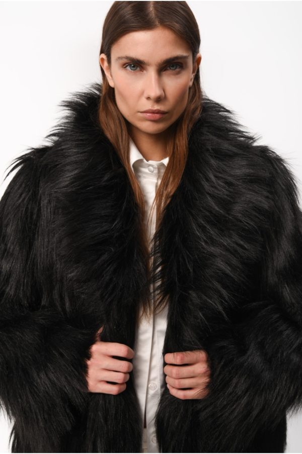 cosmo faux fur 3