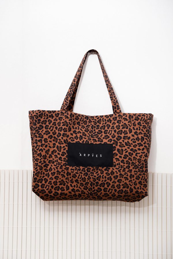 CURRY BAG 3 2048x2048 (1)