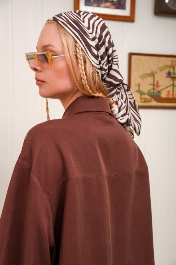HARMONY SHIRT BROWN PEPPER POT SCARF 3 0b26fc44 0a35 4848 8295 ba8ad5ace0ba 2048x2048 (1)