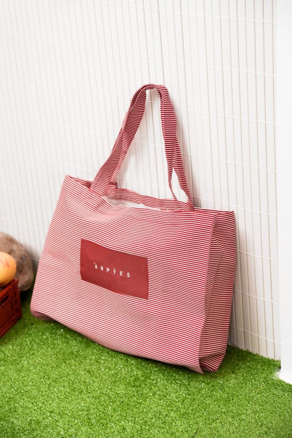 REGGAE BAG RED 5 2048x2048