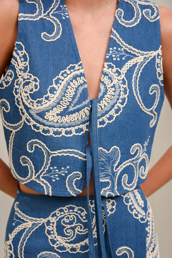 SEA MIST VEST 2048x2048